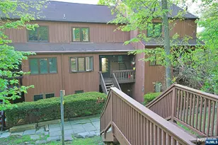 9 Village Way 4, Vernon, NJ 07462 - Photo 1