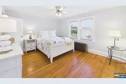 77 Lake Avenue, Midland Park, NJ 07432 - Photo 23