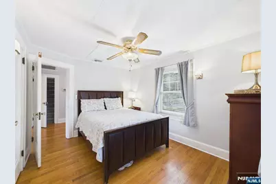 77 Lake Avenue, Midland Park, NJ 07432 - Photo 25