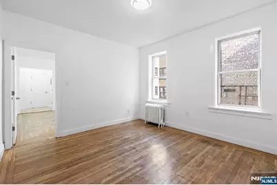 137 Kensington Avenue 503 #503, Jersey City, NJ 07304 - Photo 9