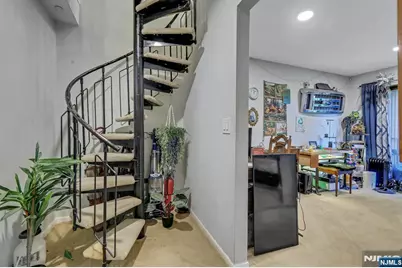4 Davos Drive 9 #9, Vernon, NJ 07462 - Photo 11
