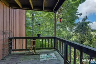 4 Davos Dr 9, Vernon, NJ 07462 - Photo 11