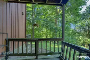 4 Davos Dr 9, Vernon, NJ 07462 - Photo 17