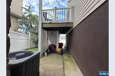 744 Third Street, Lyndhurst Township, NJ 07071 - Photo 39