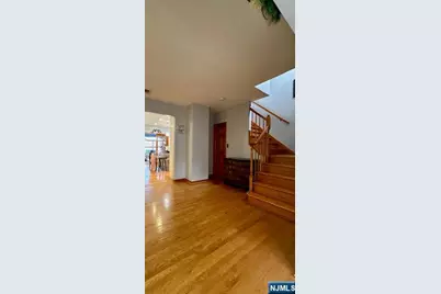 744 Third Street, Lyndhurst Township, NJ 07071 - Photo 15