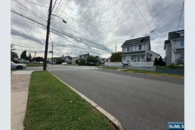 744 Third Street, Lyndhurst Township, NJ 07071 - Photo 43