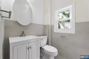 79 Audubon Ave 2, Jersey City, NJ 07305 - Photo 11