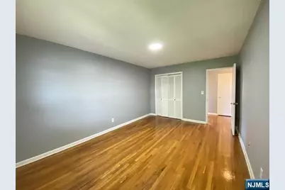 132 Myrtle Avenue 12 #12, Fort Lee, NJ 07024 - Photo 7