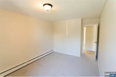 365 River Road E #E, Nutley, NJ 07110 - Photo 9