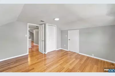 1176 Julia Street, Teaneck Township, NJ 07666 - Photo 19