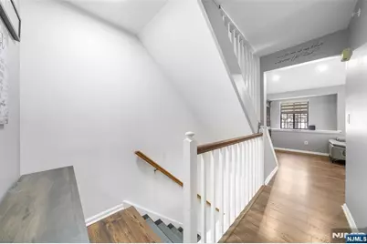 3402 Whittier Court, Mahwah, NJ 07430 - Photo 3