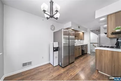 3402 Whittier Court, Mahwah, NJ 07430 - Photo 9