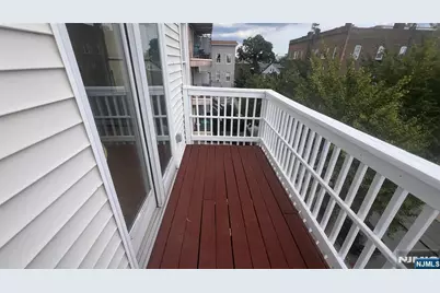 82 Edgewater Place 1 #1, Edgewater, NJ 07020 - Photo 13