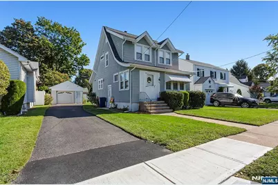 98 Davis Avenue, Hackensack, NJ 07601 - Photo 3