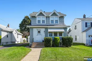 98 Davis Ave, Hackensack, NJ 07601 - Photo 1