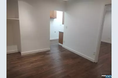 58 Wallington Avenue 1 #1, Wallington, NJ 07057 - Photo 3