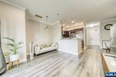 1109 The Plaza, Tenafly, NJ 07670 - Photo 5