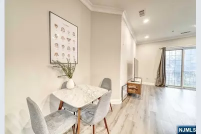 1109 The Plaza, Tenafly, NJ 07670 - Photo 3