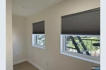 233 Palisade Avenue Apt 2 #APT 2, Jersey City, NJ 07306 - Photo 21