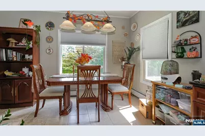 14 Pearl Street, Bloomingdale, NJ 07403 - Photo 13