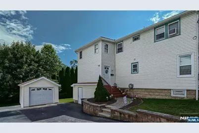 14 Pearl Street, Bloomingdale, NJ 07403 - Photo 3