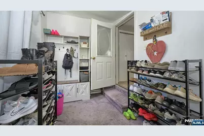 14 Pearl Street, Bloomingdale, NJ 07403 - Photo 17