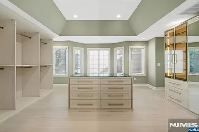 205 Bearwoods Road, Park Ridge, NJ 07656 - Photo 13