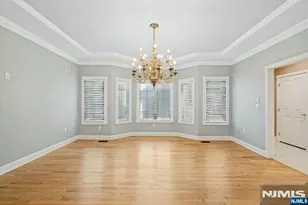 205 Bearwoods Rd, Park Ridge, NJ 07656 - Photo 5