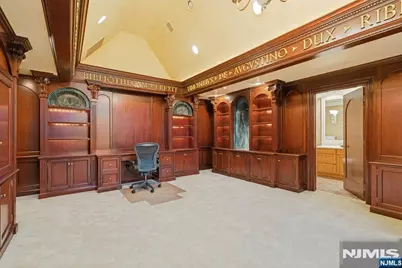 205 Bearwoods Road, Park Ridge, NJ 07656 - Photo 21