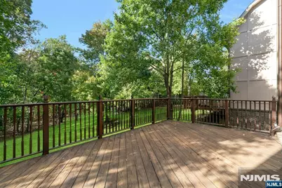 205 Bearwoods Road, Park Ridge, NJ 07656 - Photo 31