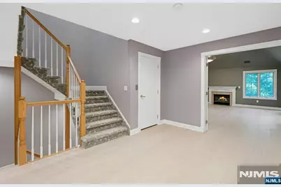 205 Bearwoods Road, Park Ridge, NJ 07656 - Photo 11
