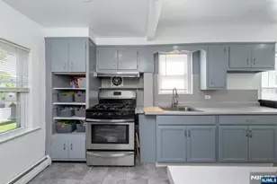 90 Edison Ave, Nutley, NJ 07110 - Photo 17