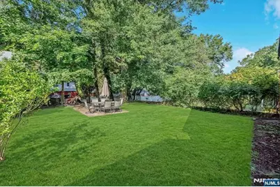 104 Belmont Street, Englewood, NJ 07631 - Photo 27