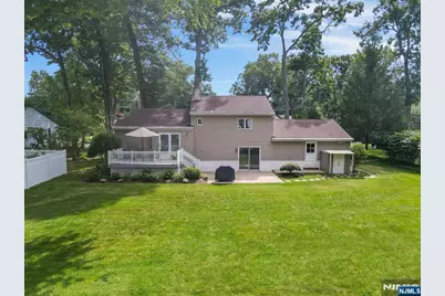 27 Mary Lane, Waldwick, NJ 07463 - Photo 29
