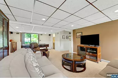 27 Mary Lane, Waldwick, NJ 07463 - Photo 21