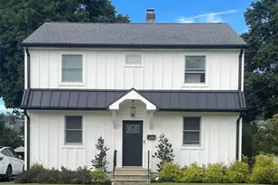 470 Northern Parkway House, Ridgewood, NJ 07450 - Photo 1