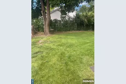 470 Northern Parkway House #HOUSE, Ridgewood, NJ 07450 - Photo 11