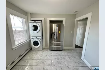 41 Greenwood Avenue 2 #2, Montclair, NJ 07042 - Photo 3