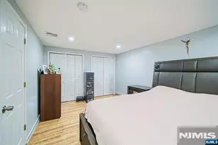 322 Hickory Ave, Bergenfield, NJ 07621 - Photo 23