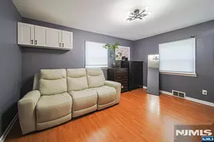 322 Hickory Ave, Bergenfield, NJ 07621 - Photo 35