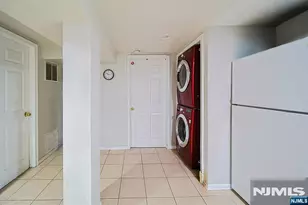 322 Hickory Ave, Bergenfield, NJ 07621 - Photo 7