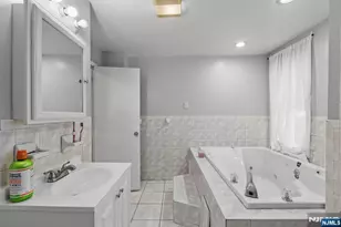 38-40 Nairn Pl, Newark, NJ 07108 - Photo 15