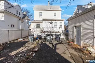 38-40 Nairn Pl, Newark, NJ 07108 - Photo 25