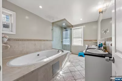 38-40 Nairn Place, Newark, NJ 07108 - Photo 19