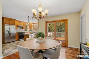 73 W Cedar Pl, Ramsey, NJ 07446 - Photo 5