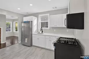 23-25 Leo Pl, Newark, NJ 07108 - Photo 13
