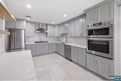 220 Cliff Street B #B, Cliffside Park, NJ 07010 - Photo 3