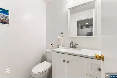 279 Clark Street A9 #A9, Hackensack, NJ 07601 - Photo 7