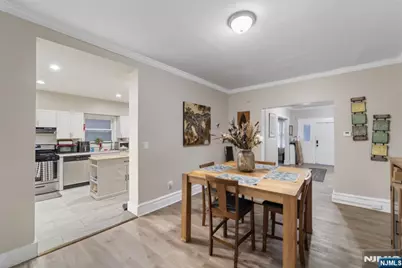 69 Oakland Terrace, Newark, NJ 07106 - Photo 9