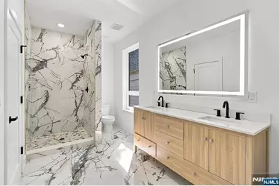 17-19 Seymour Avenue, Newark, NJ 07108 - Photo 3